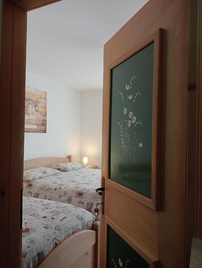 B&B Il Tulipano サン・ピエトロ・ディ・カドーレ エクステリア 写真